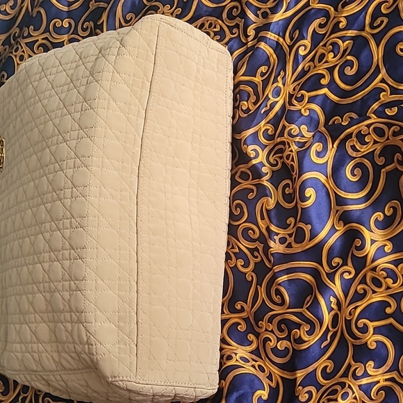 Christian Dior Beige NYLON Lady Cannage with Charm. - Picture 10 of 10